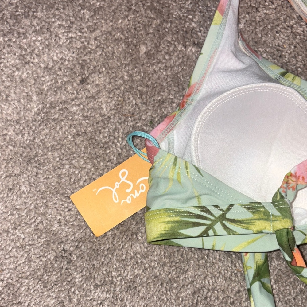 Shade & Shore Floral Bikini Top - Green and Orange new size s - Picture 5 of 10